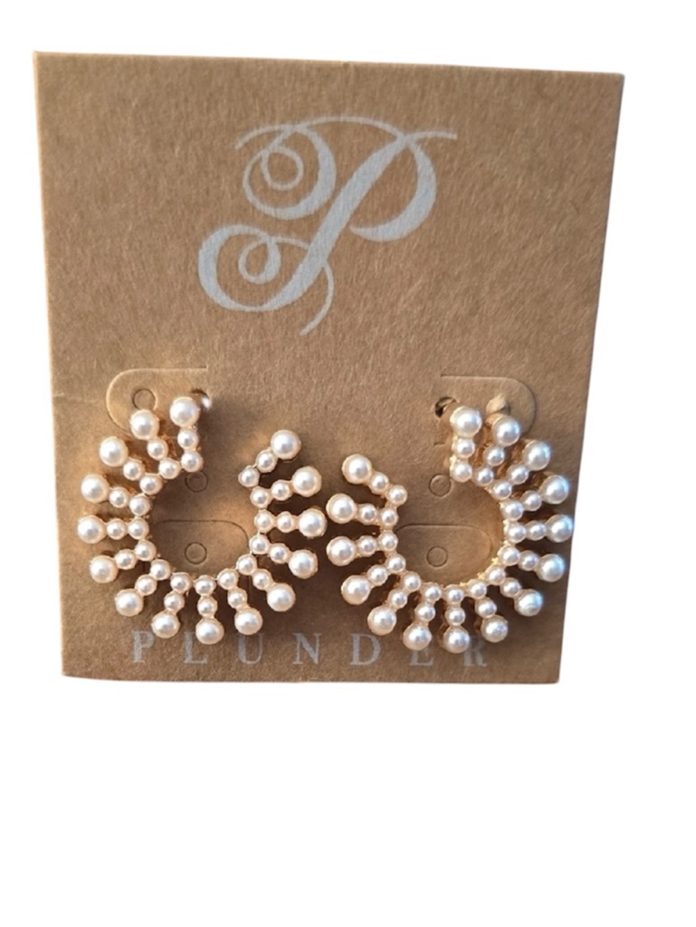 Plunder Pearl Cluster Hoop‎ Earrings in Ivory Gold